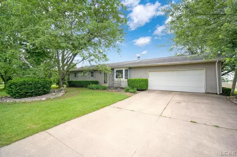10769 Burton, Adrian, MI 49221