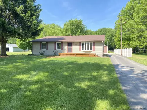 19950 Wilmot, Belleville, MI 48111