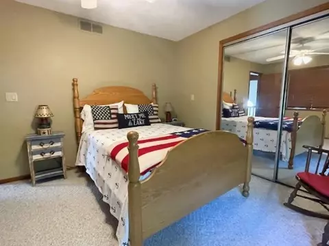 Bedroom - 4371 Rose, Gladwin, MI 48624 photo 5 of 9