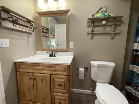 Bath - 4371 Rose, Gladwin, MI 48624 photo 14 of 16