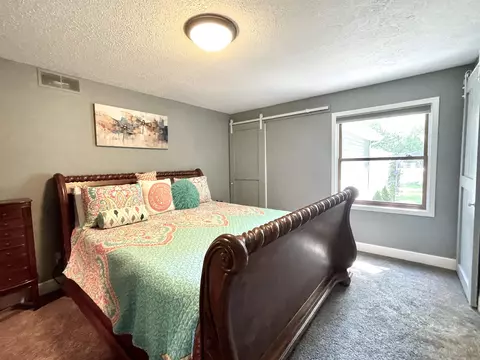 Bedroom - 4371 Rose, Gladwin, MI 48624 photo 4 of 9