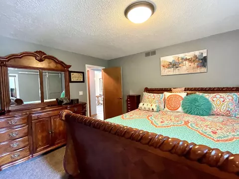 Bedroom - 4371 Rose, Gladwin, MI 48624 photo 3 of 9
