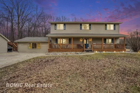 10455 S Raucholz, Saint Charles, MI 48655