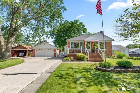 25745 Gibraltar, Flat Rock, MI 48134