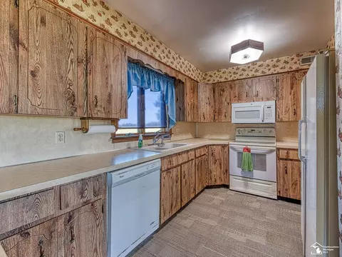 3333 Dennison, Dundee, MI 48131 photo 7