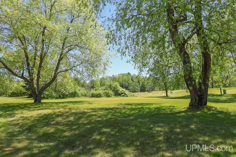 W4136 Us2, Vulcan, MI 49892 photo 20