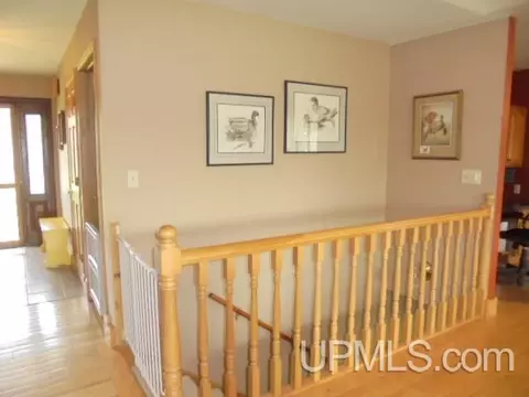 Entry Way - 19145 Mcrae, Ewen, MI 49925 photo 1 of 2