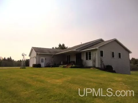 19145 Mcrae, Ewen, MI 49925