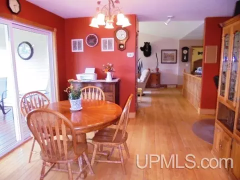 Dining - 19145 Mcrae, Ewen, MI 49925 photo 1 of 2
