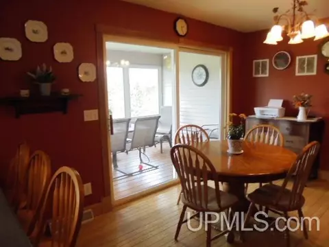 Dining - 19145 Mcrae, Ewen, MI 49925 photo 2 of 2