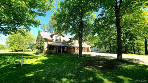 w15148 Us 8, Goodman, WI 54125