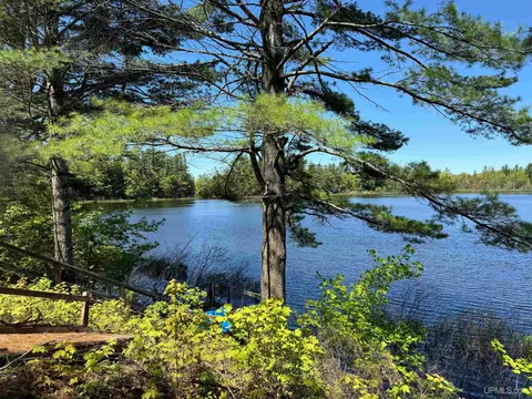 E7140 Doe Lake, Munising, MI 49862 photo 7