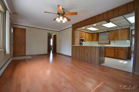 38828 Wade, Romulus, MI 48174 photo 3