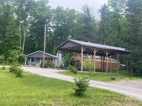 2510 W Bonnie Mae, Harrison, MI 48625