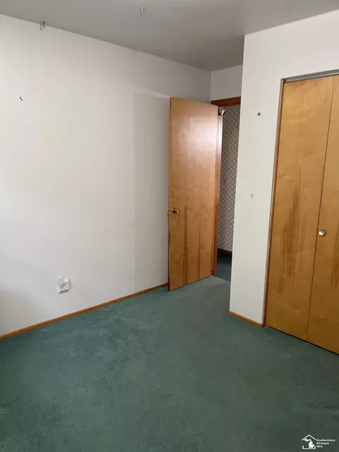 Bedroom - 1311 John L, Monroe, MI 48162 photo 1 of 3