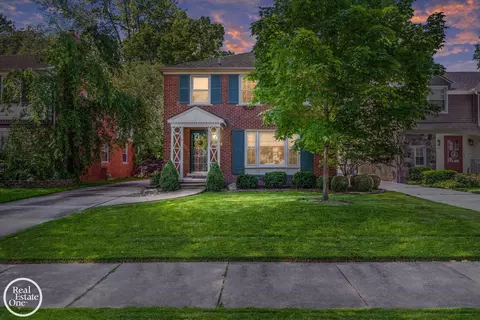 1819 Littlestone, Grosse Pointe Woods, MI 48236 photo 42