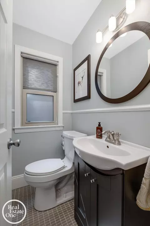 1819 Littlestone, Grosse Pointe Woods, MI 48236 photo 19