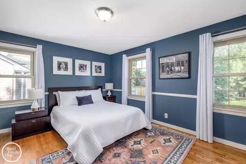 1819 Littlestone, Grosse Pointe Woods, MI 48236 photo 24