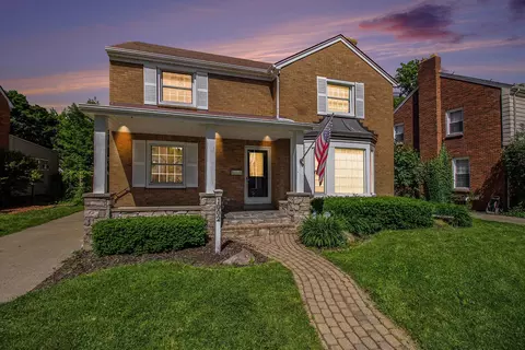 1002 Maxine, Flint, MI 48503