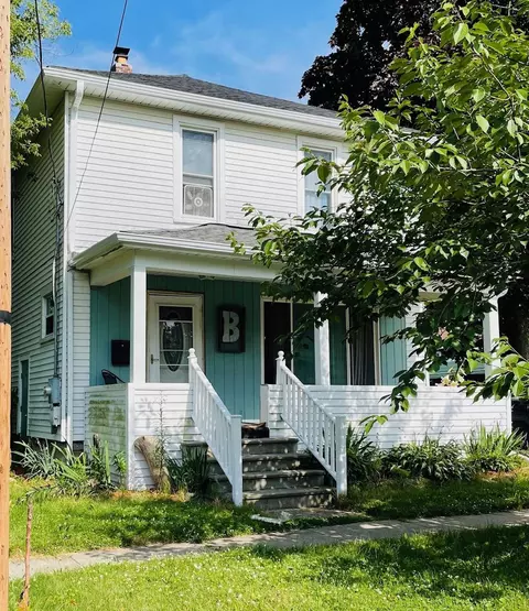 712 N Ball, Owosso, MI 48867
