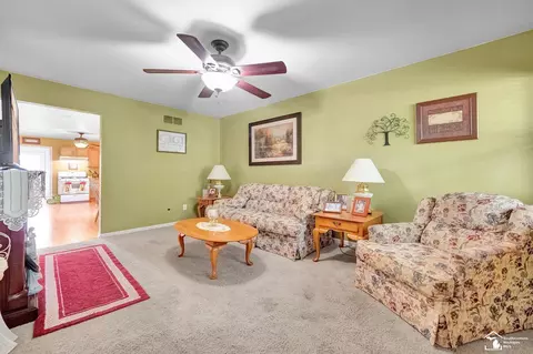 524 Almyra, Monroe, MI 48161 photo 4