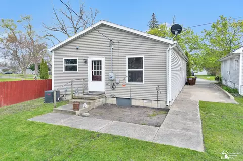 524 Almyra, Monroe, MI 48161 photo 25