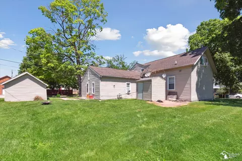 402 E 2nd, Monroe, MI 48161 photo 11