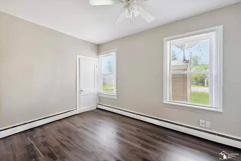 402 E 2nd, Monroe, MI 48161 photo 22