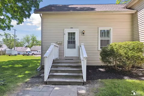 402 E 2nd, Monroe, MI 48161 photo 5