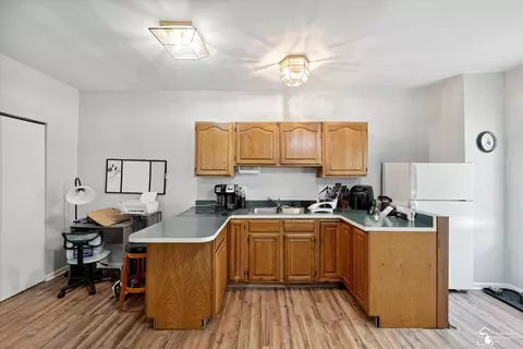 402 E 2nd, Monroe, MI 48161 photo 37