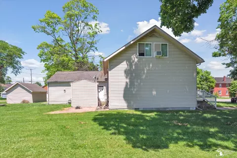 402 E 2nd, Monroe, MI 48161 photo 13
