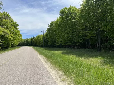 19 Acres Little Hbr, Manistique, MI 49854