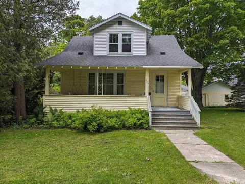 304 Terrace, Manistique, MI 49854