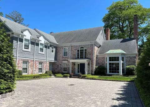 6 Dodge, Grosse Pointe, MI 48230