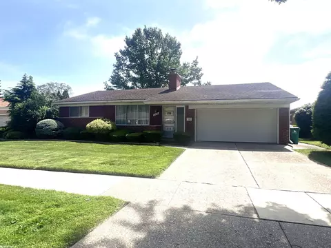23096 Raven, Eastpointe, MI 48021