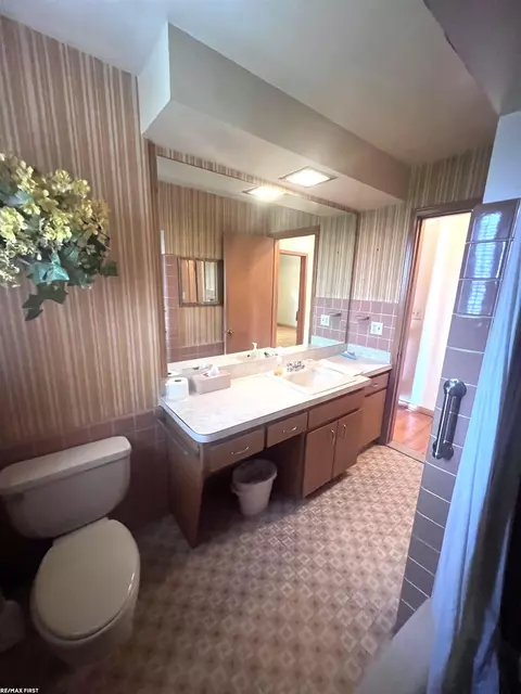 23096 Raven, Eastpointe, MI 48021 photo 24