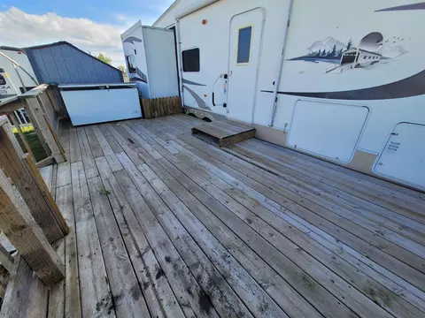 831 S Main Sleepy Oaks UNIT 220, Au Gres, MI 48703 photo 7