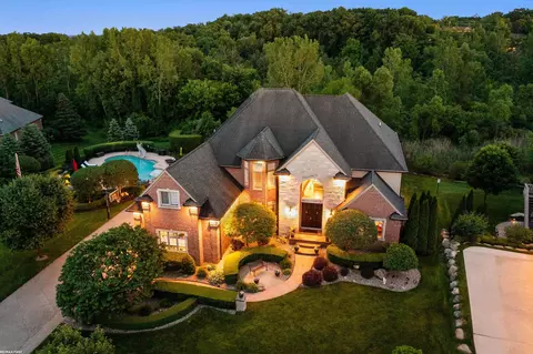 6600 Valley Frg, Washington, MI 48094