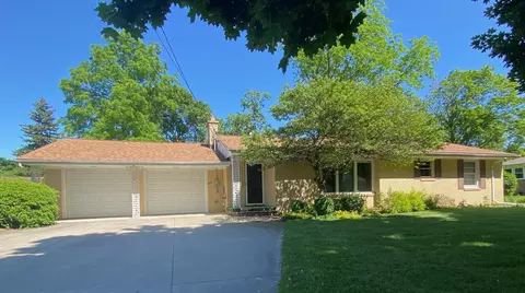 411 Sharpe, Essexville, MI 48732