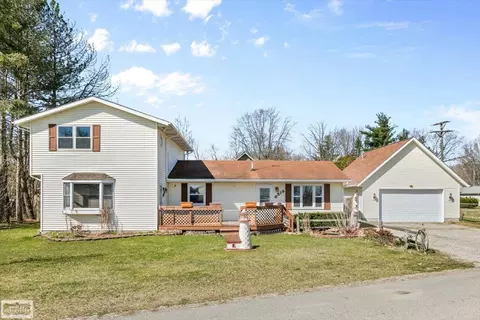 6519 Lorraine, Fort Gratiot, MI 48059
