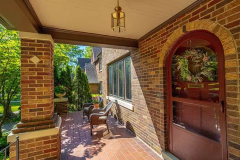 1427 Yorkshire, Grosse Pointe Park, MI 48230 photo 5