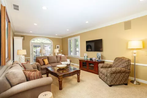 1427 Yorkshire, Grosse Pointe Park, MI 48230 photo 18
