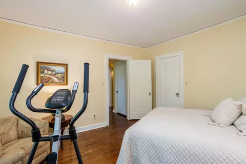 1427 Yorkshire, Grosse Pointe Park, MI 48230 photo 33