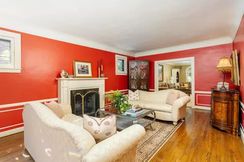 1427 Yorkshire, Grosse Pointe Park, MI 48230 photo 9