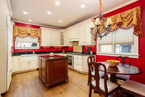 1427 Yorkshire, Grosse Pointe Park, MI 48230 photo 14