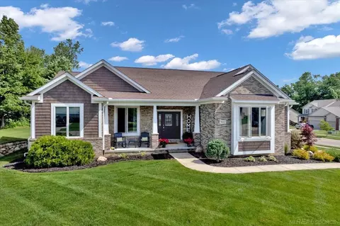 9612 Shelby, White Lake, MI 48386