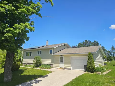 Exterior - 1070 Ahmeek, Mohawk, MI 49950 photo 7 of 8