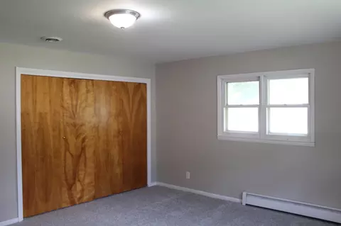Bedroom - 2383 Tandy, Flint, MI 48532 photo 7 of 8