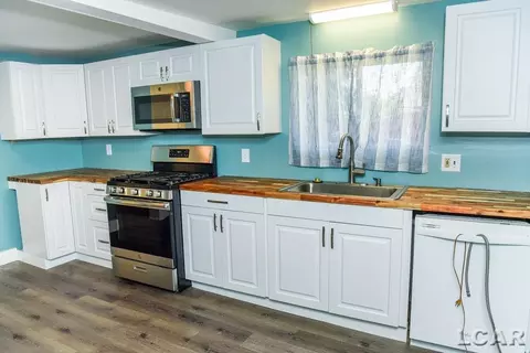 733 Oak, Adrian, MI 49221 photo 30