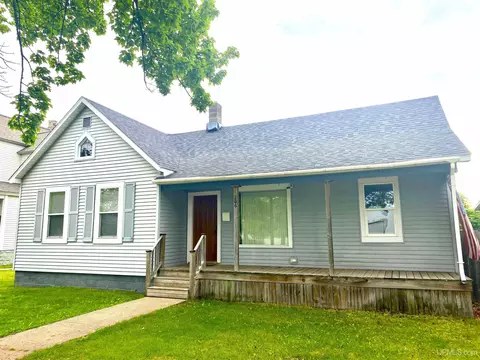 206 N 13th, Escanaba, MI 49829